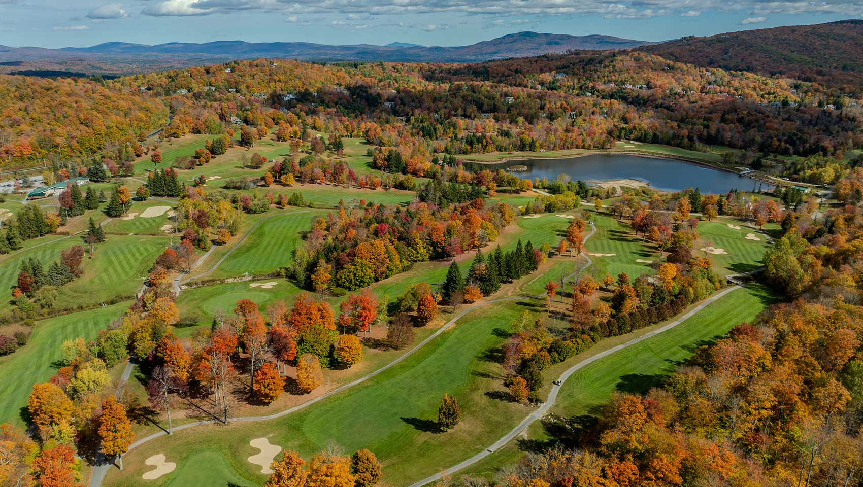 golf course in vermont in fall