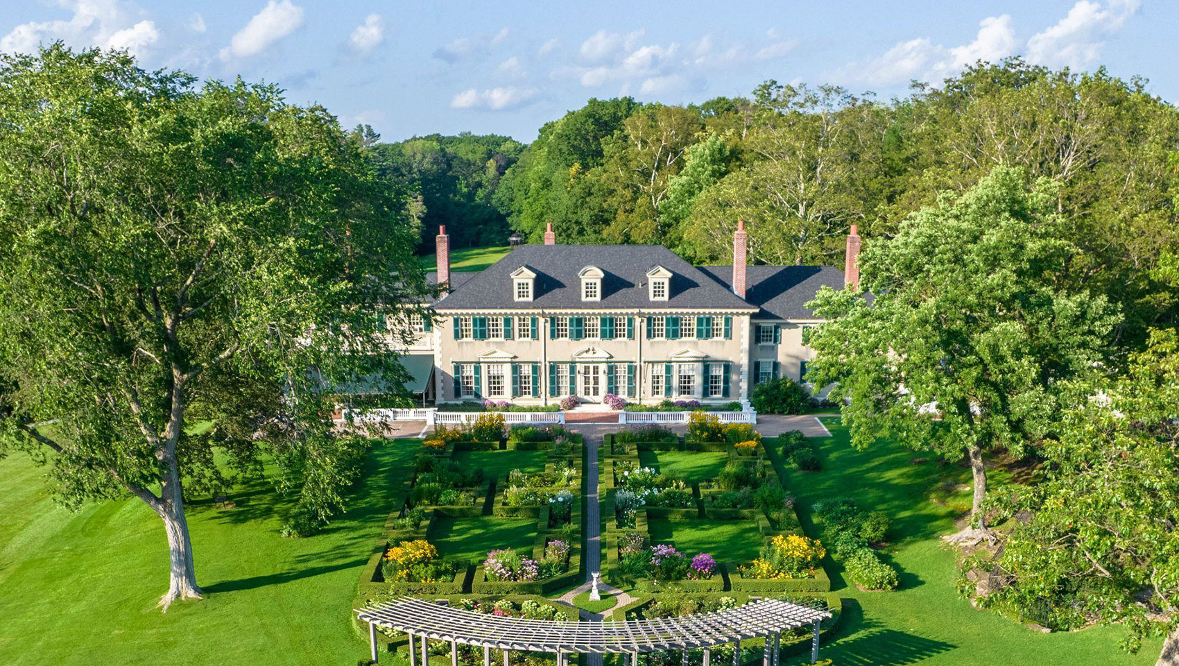 Hildene Lincoln Family Home aerial view
