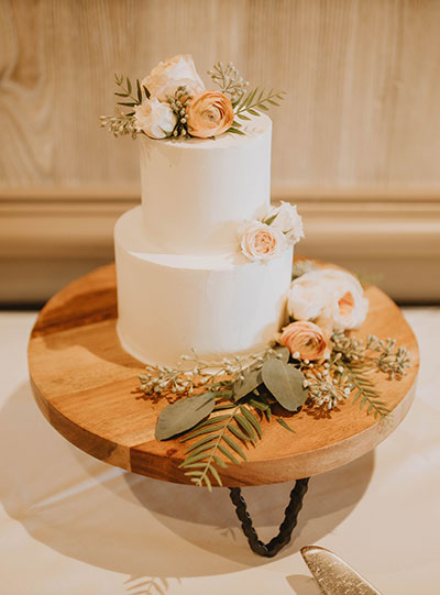 two teir wedding cake